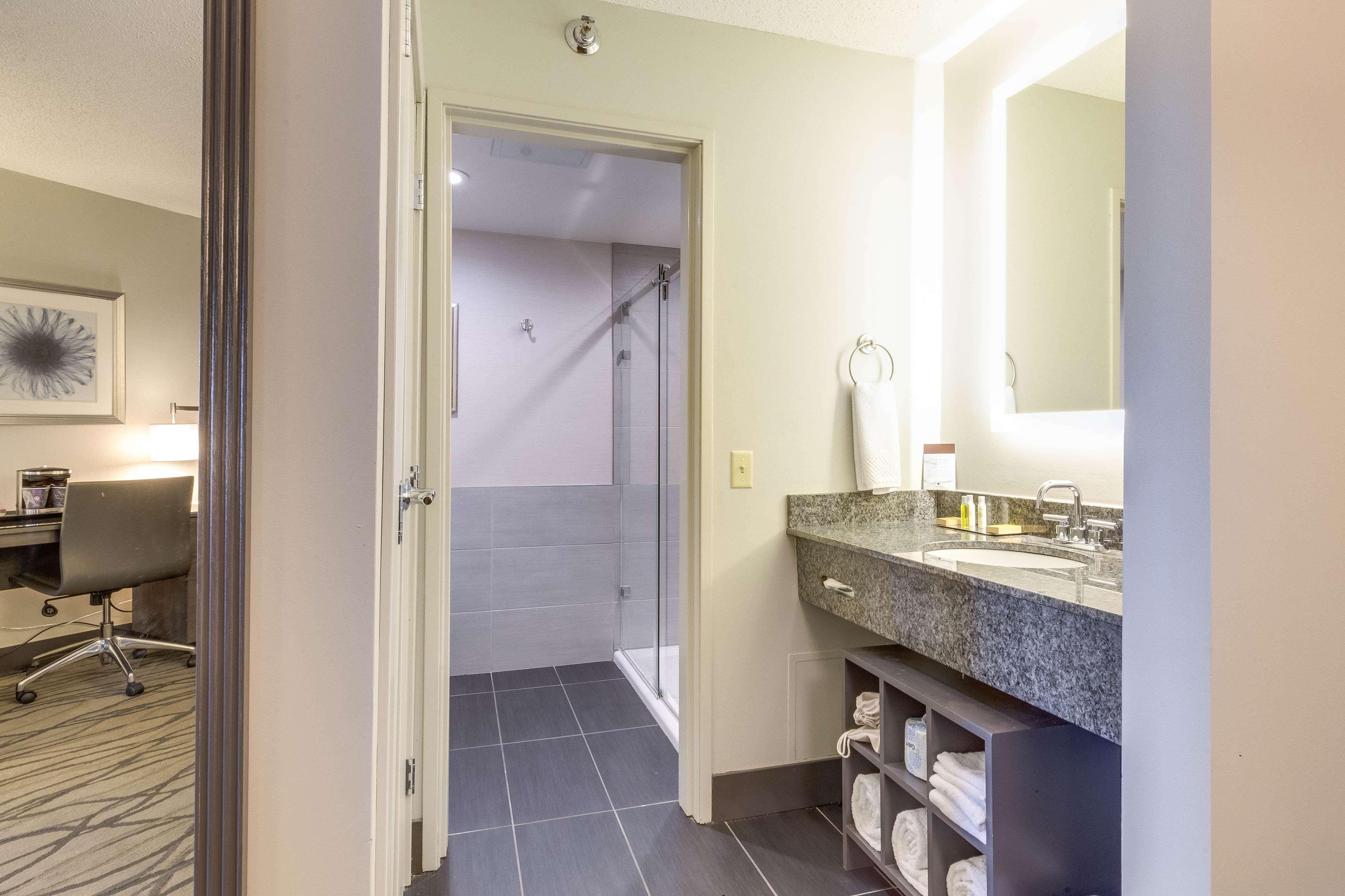 Doubletree By Hilton Racine Harbourwalk Ξενοδοχείο Εξωτερικό φωτογραφία