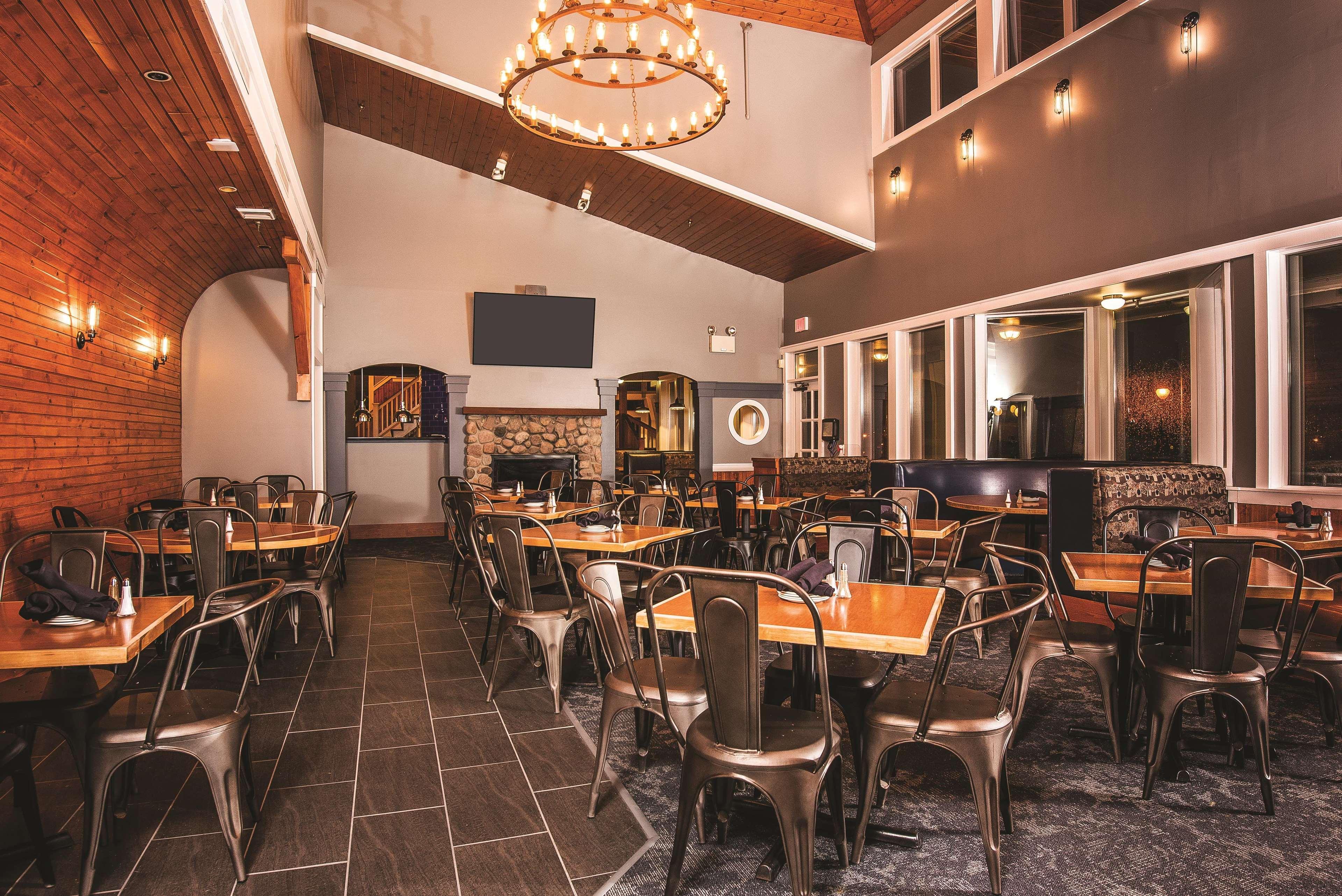 Doubletree By Hilton Racine Harbourwalk Ξενοδοχείο Εξωτερικό φωτογραφία