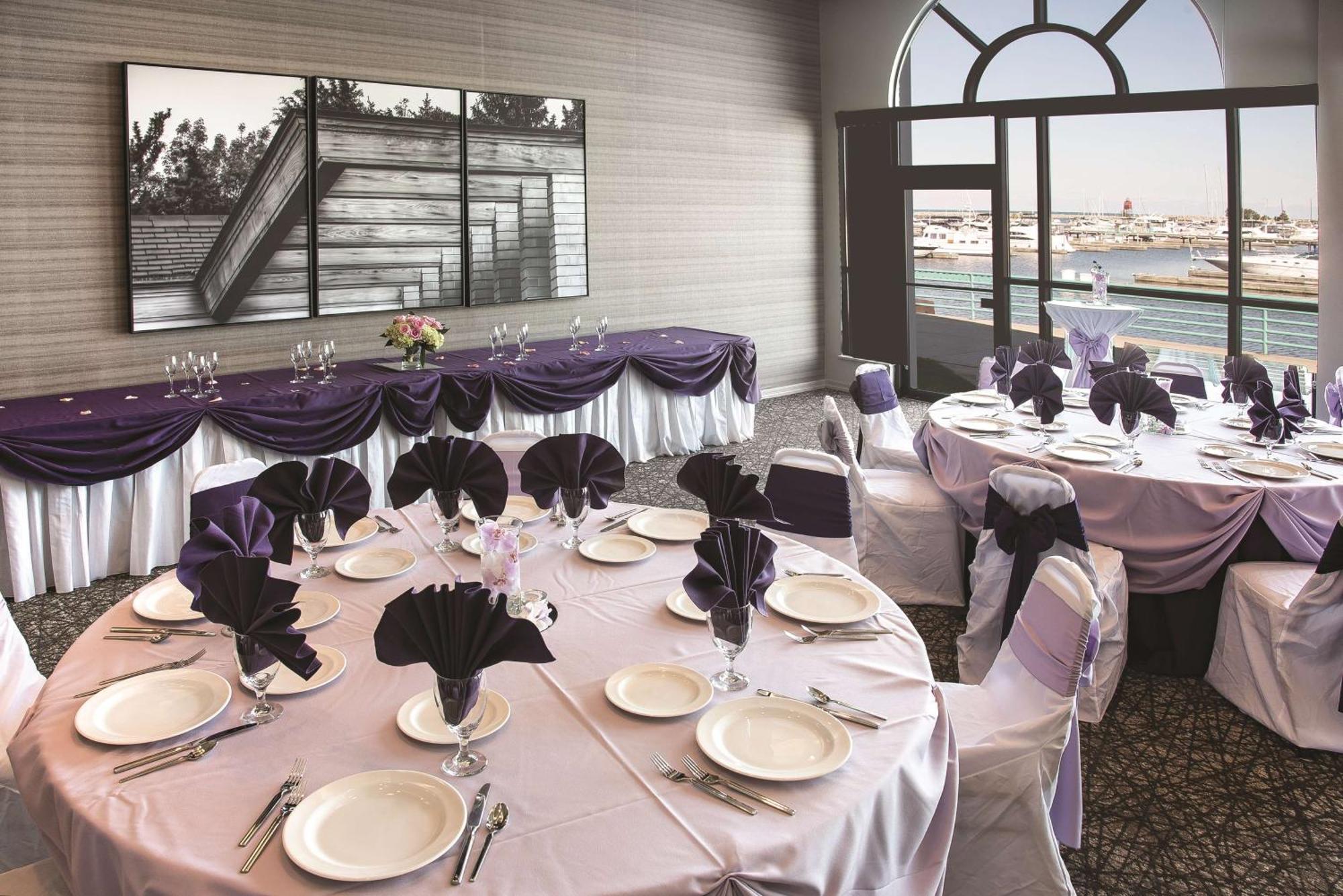 Doubletree By Hilton Racine Harbourwalk Ξενοδοχείο Εξωτερικό φωτογραφία