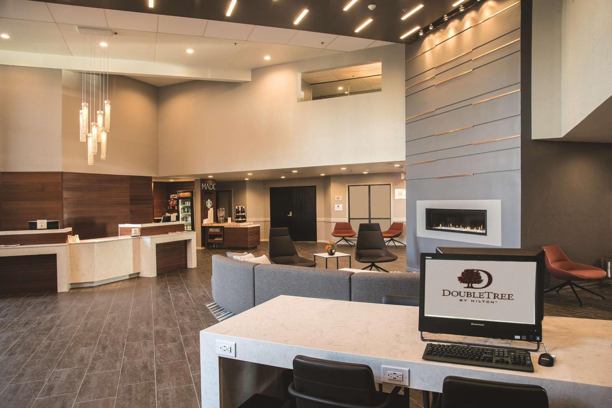 Doubletree By Hilton Racine Harbourwalk Ξενοδοχείο Εξωτερικό φωτογραφία